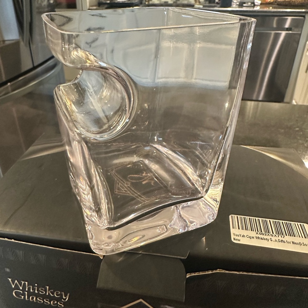 Whiskey Glasses Set of two - Picture 7 of 7